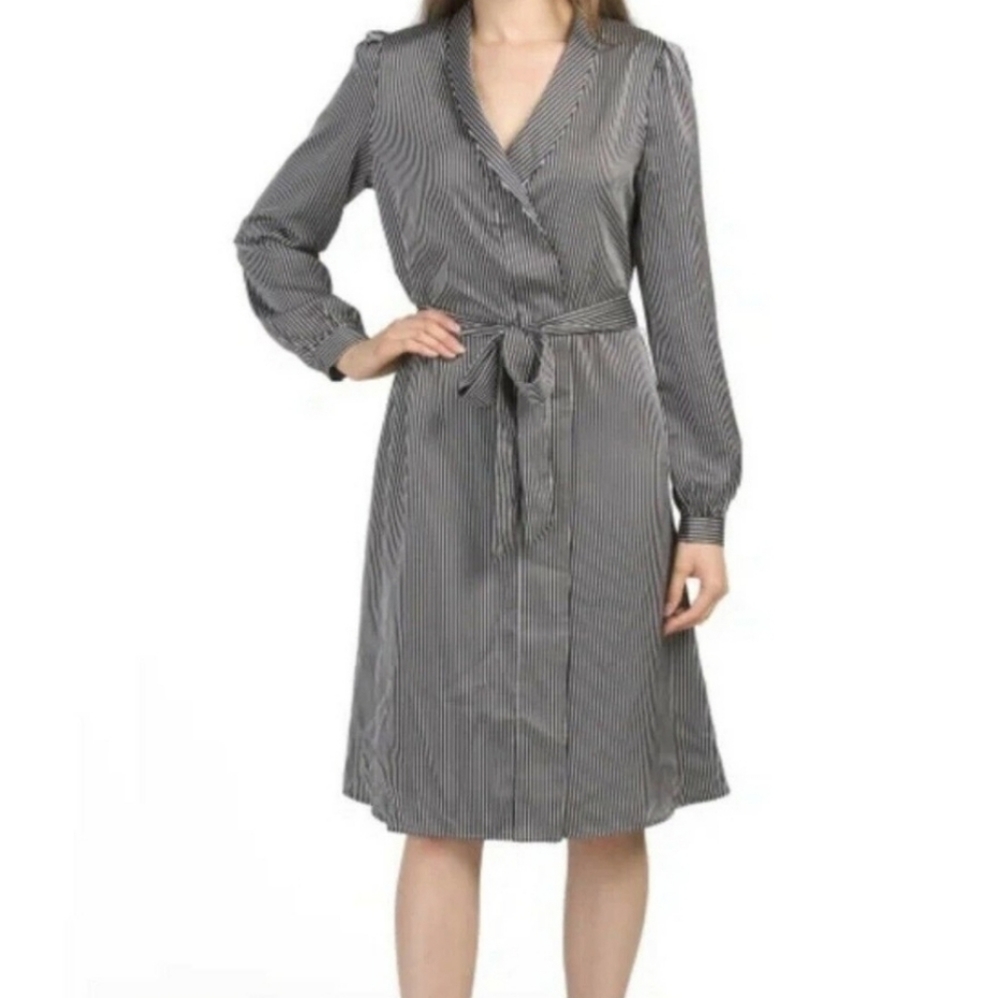 New Avec Les Filles Black Striped Wrap Dress Satin A-line Long Sleeve Sz Small - Picture 3 of 15